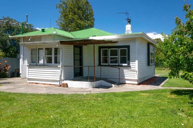 142 Charles Street Blenheim Central_11