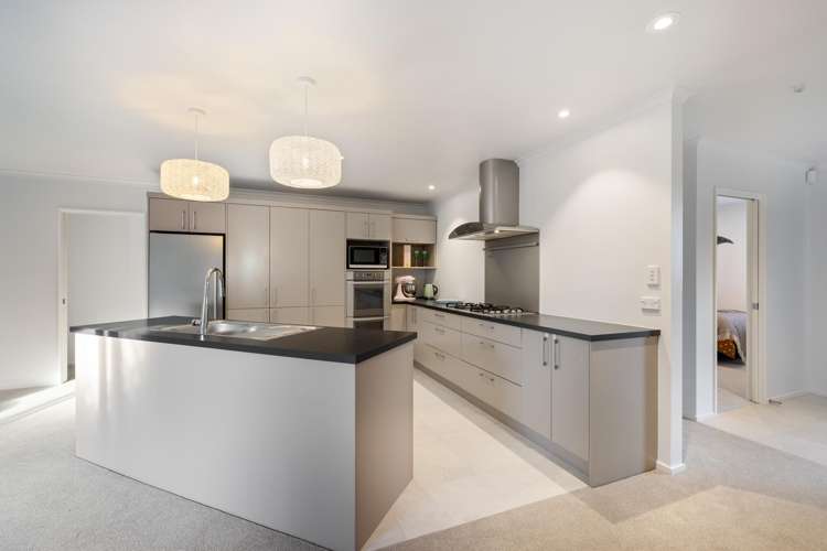 5 Foresters Crescent Parklands_6