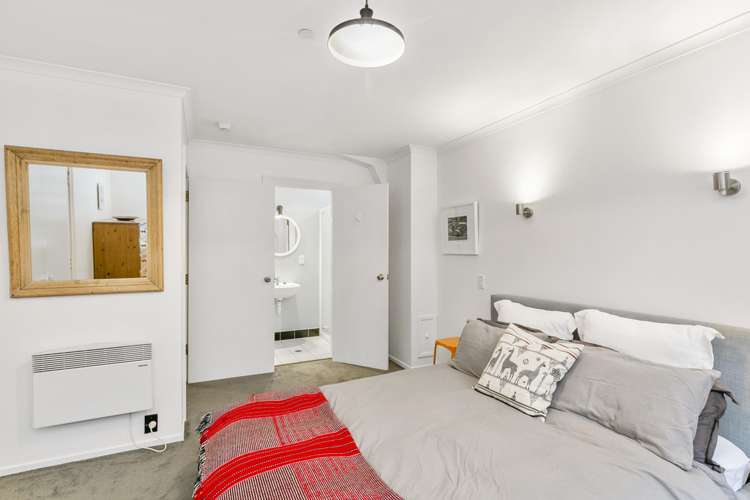 241/21 Left Bank Te Aro_4