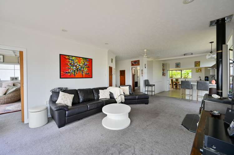 33 Iwa Road The Wood_4