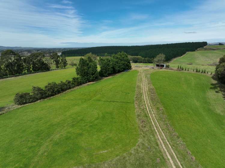 47 and 49 Keithmore Road Balclutha_8