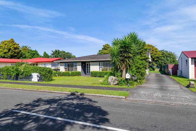 18 Kowhai Street Hawera_13