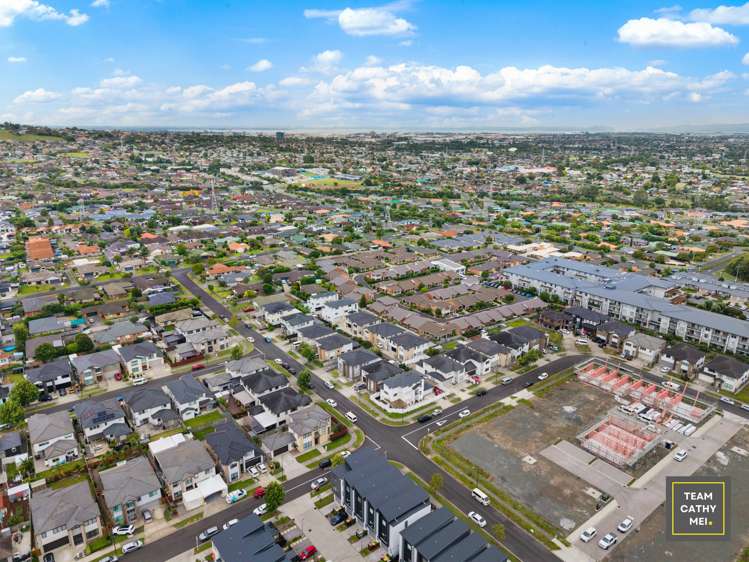 6 Papa Takaro Lane Flat Bush_34