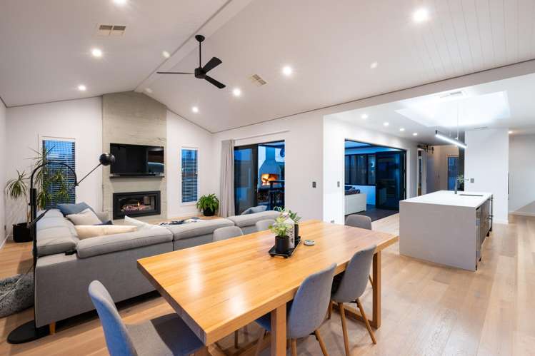 10 Rich Rise Havelock North_2