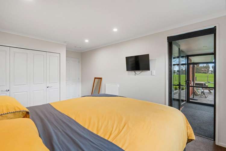 27 Formby Street Outram_23