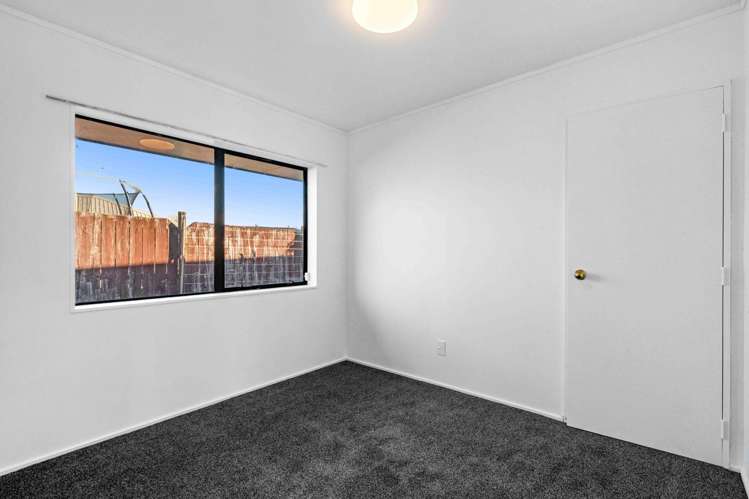 1/17 Wai Iti Place Clendon Park_14