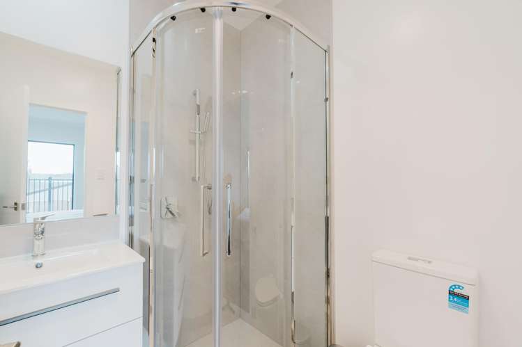 1/18 Church Road Pukete_18