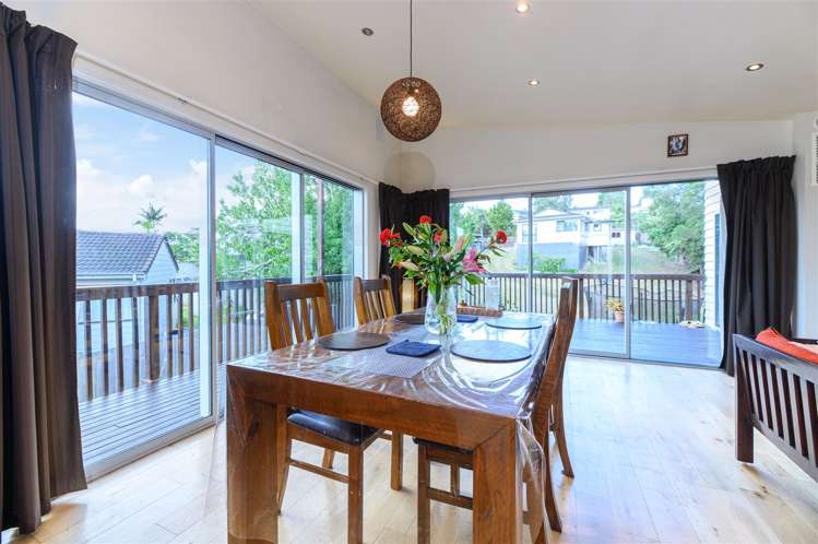 140a Solar Road Glen Eden_12