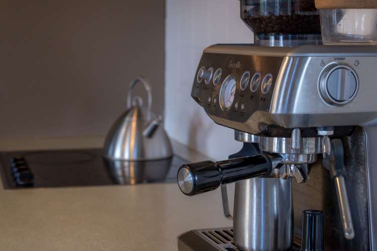 85 Laingholm Drive Laingholm_22