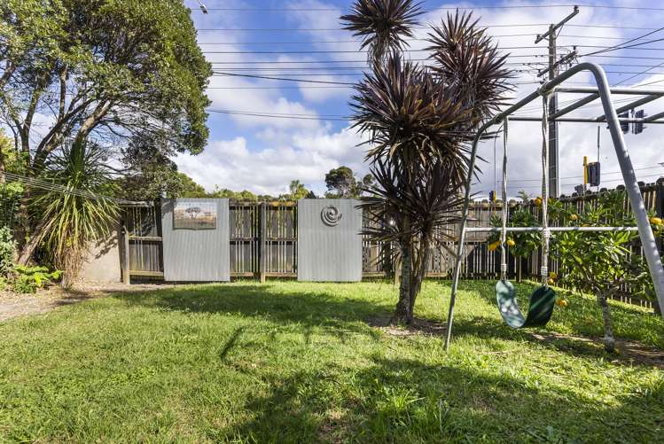 1/263 Glenfield Road Hillcrest_18