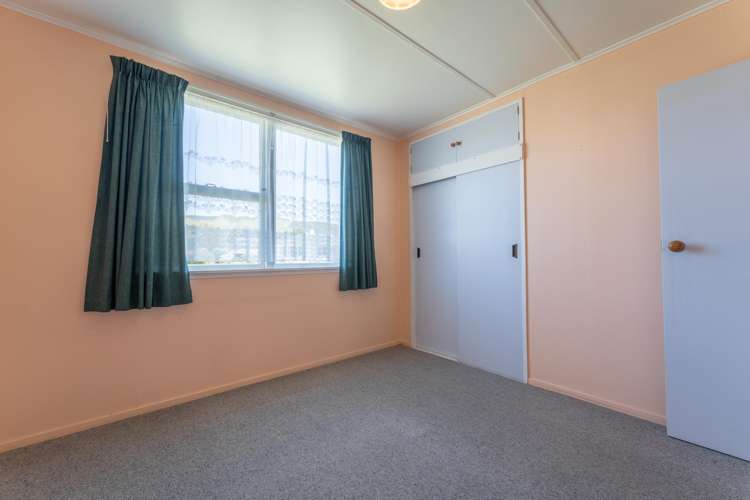 2 Balmoral Street Waimate_11