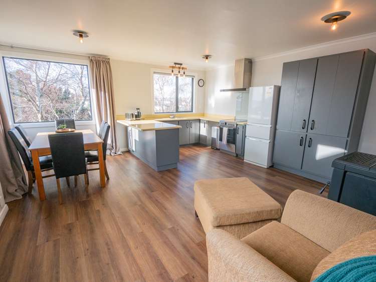 89 Columba Avenue Calton Hill_1