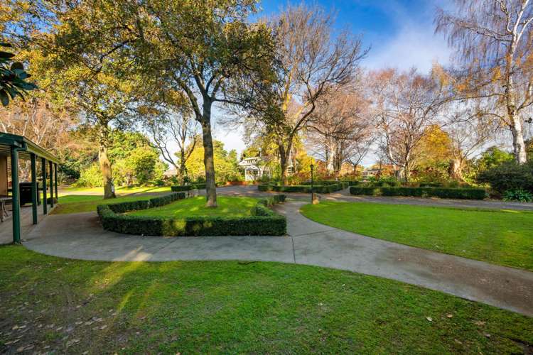 28 Bothams Bend Road Spring Creek_64