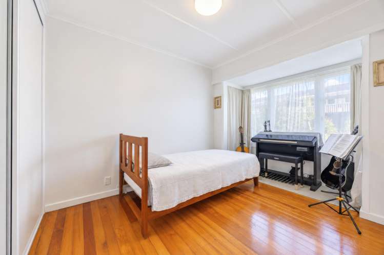1/180 Lake Road Northcote_16