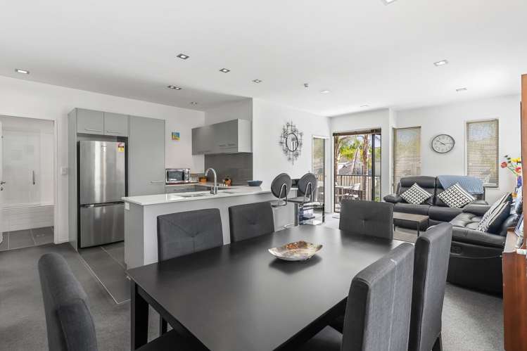 B107/525 East Coast Road_3