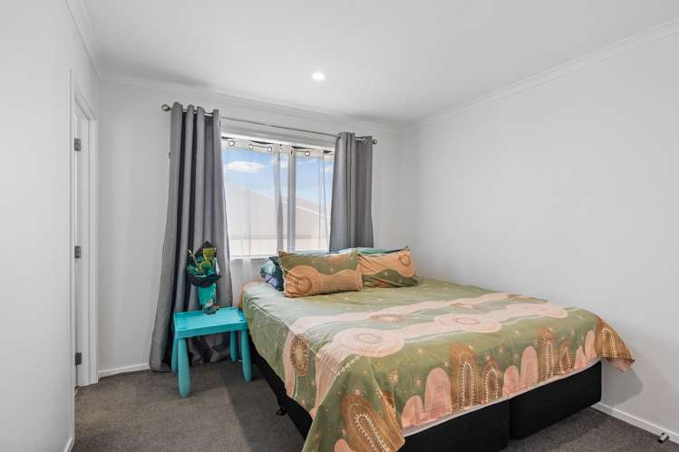 5 Royal St Annes Drive Te Kamo_6