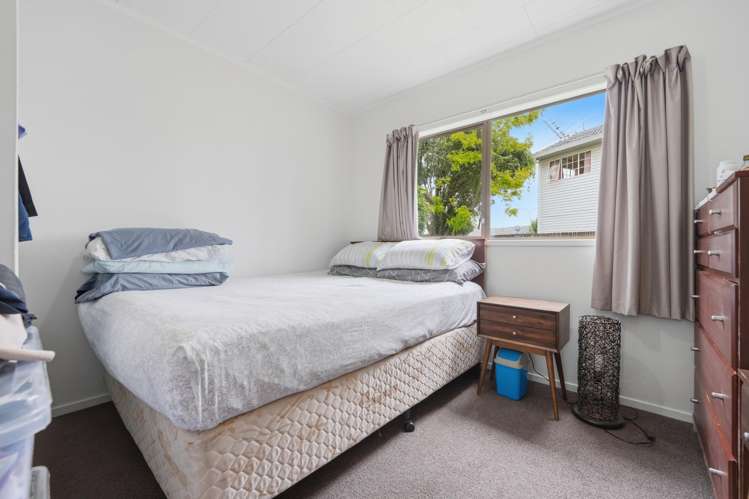 1/8 Chichester Drive Rosehill_8