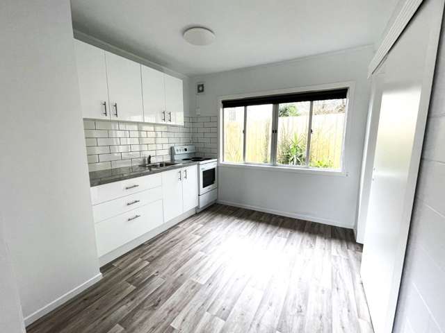 3 bedroom with 1 bathroom