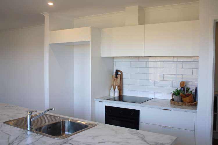 15 Te Taniwha Road One Tree Point_7