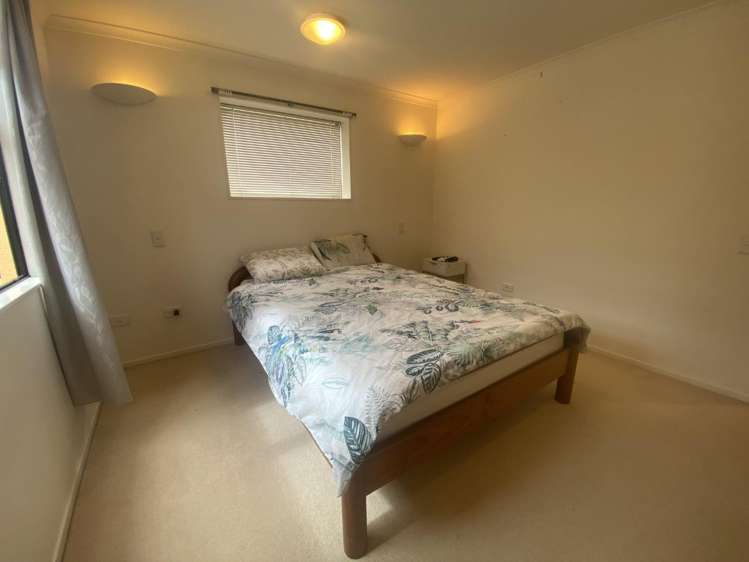 25 Ballantrae Place 1357_8