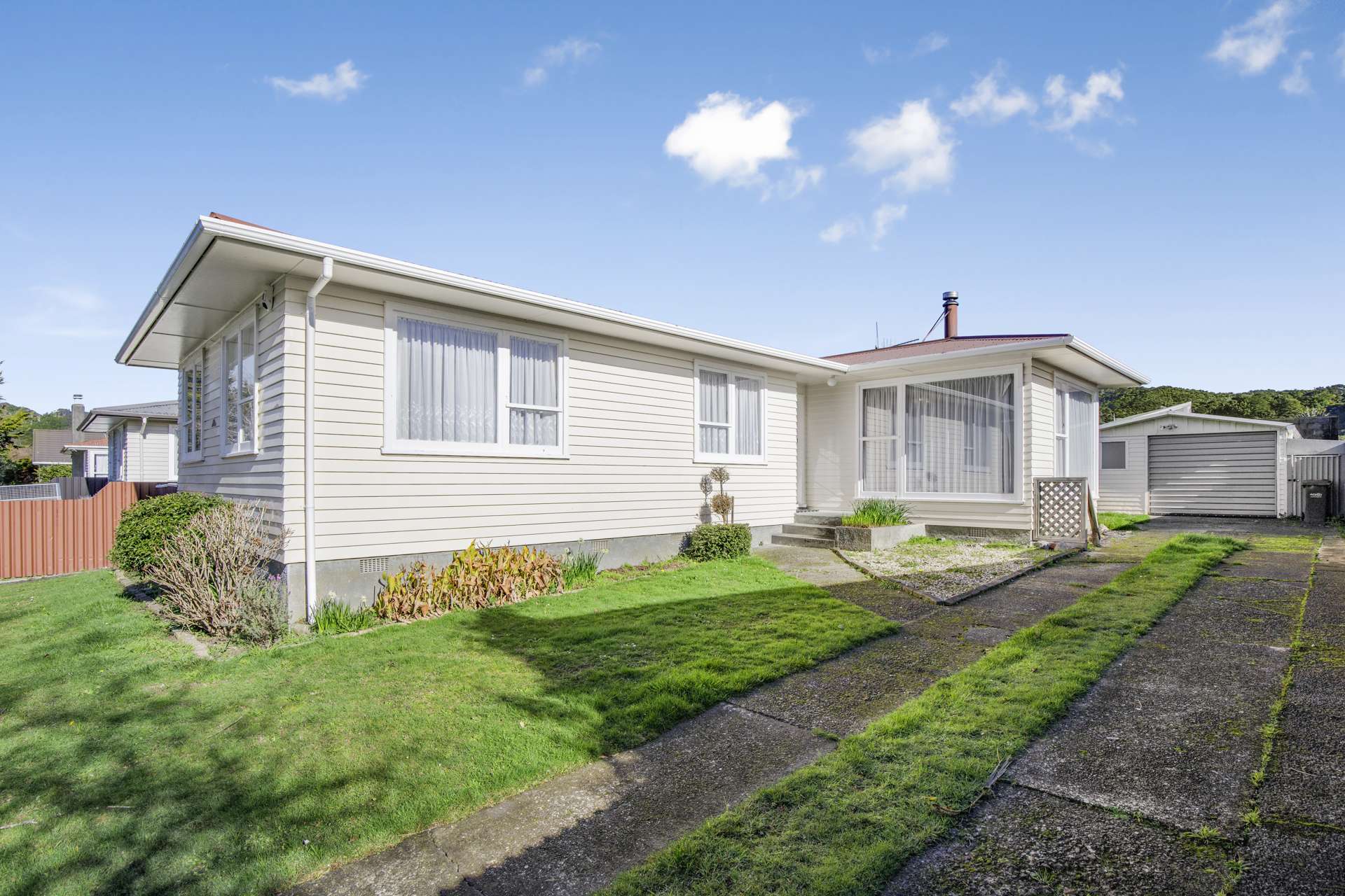 55 Meremere Street Wainuiomata_0