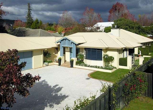 16 Devon Street Glenholme_1