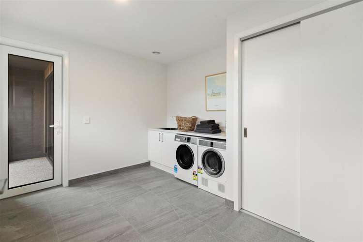 77 Stone Drive Cromwell_31