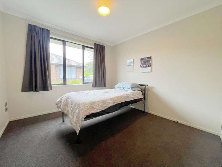 2/108 Old Farm Road 1076_17