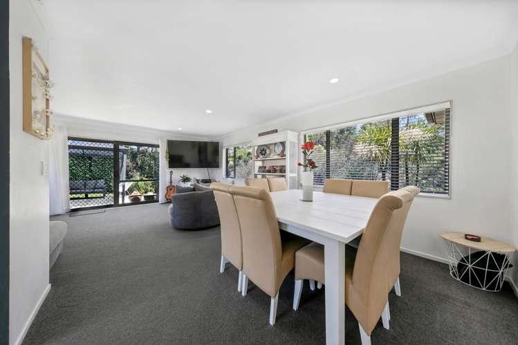 63 Claverdon Drive Massey_9