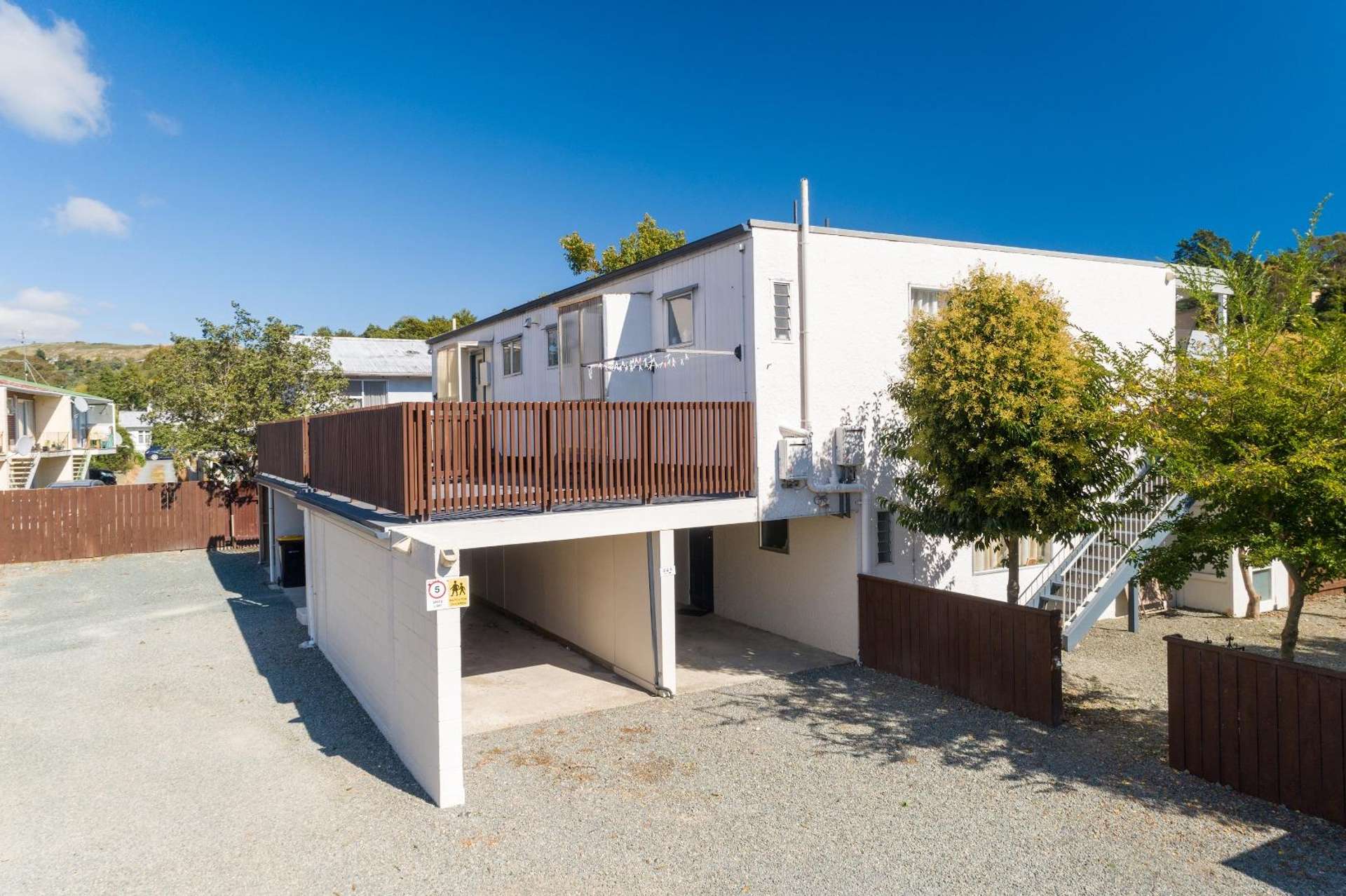 1/15 Hutcheson St 10811_0