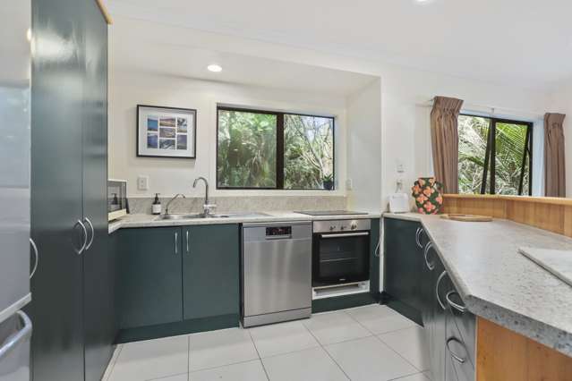 134 Woodlands Park Road Titirangi_4