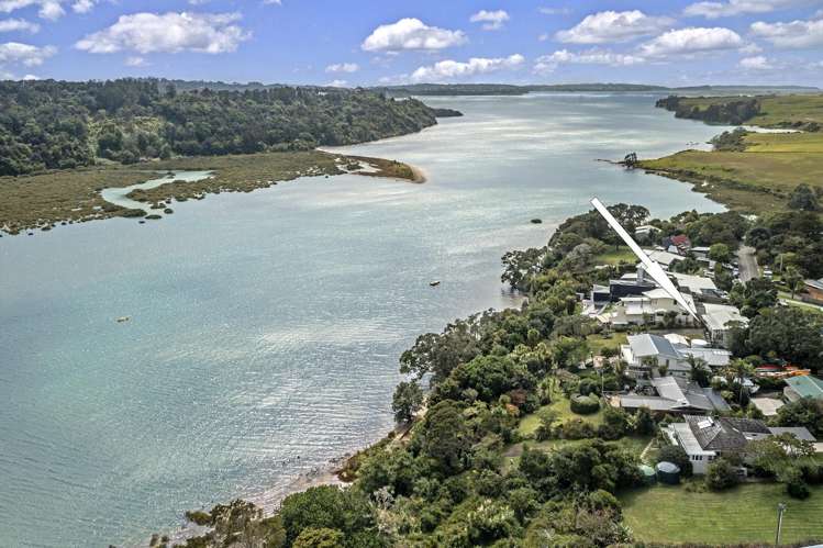 13 Okura River Road Okura_5