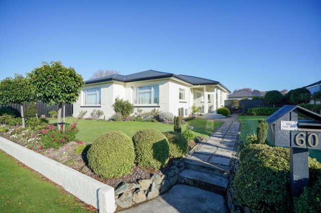 Sophisticated Living In Prime Windsor