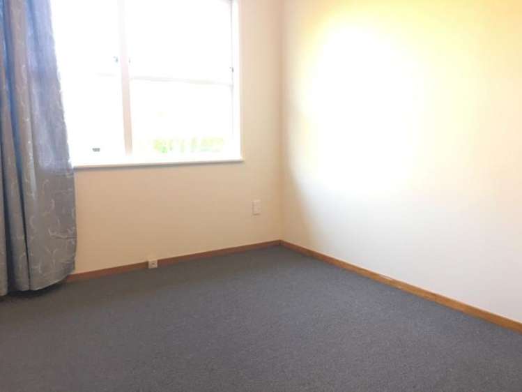 14 Gardner Avenue New Lynn_5