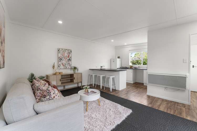 9 Old Coach Road Otaki Beach_17