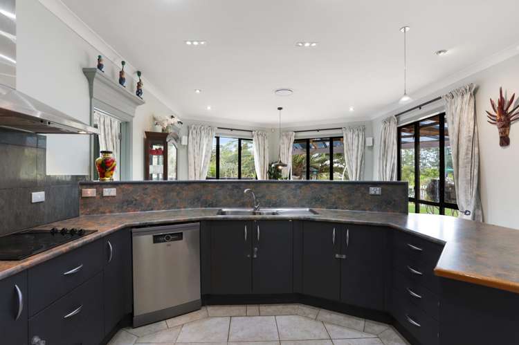 54 Roy Maloney Drive Henderson_10