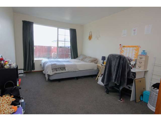 1/12 Shetland Street Woolston_4