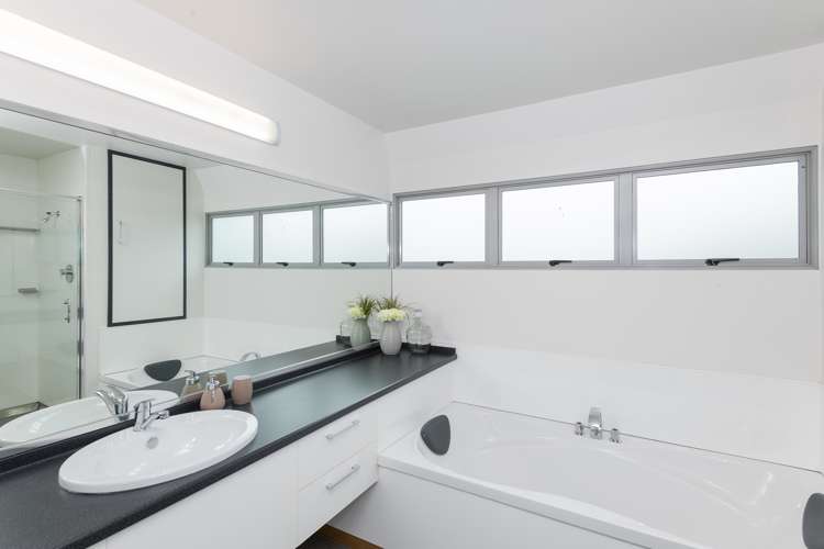 2 Turanga Street Kaiti_14