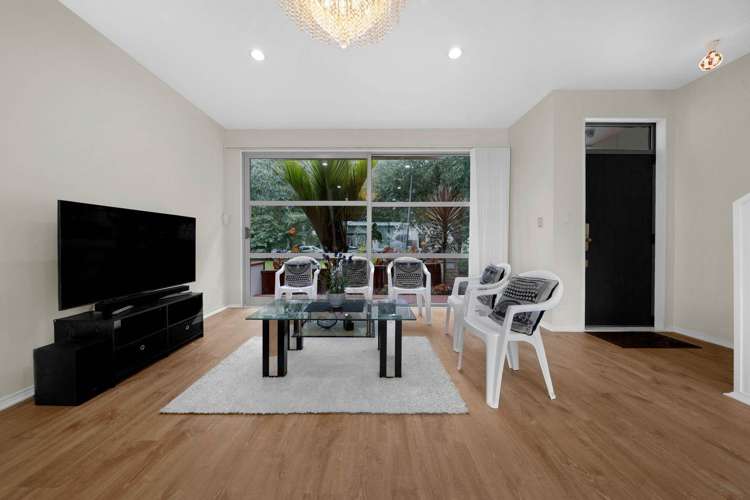 6 Kauri Drive Takanini_2