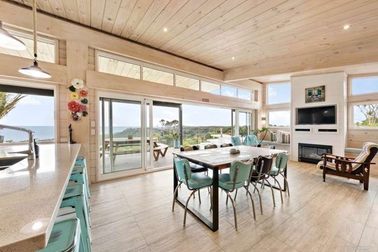 93 Oaia Road Muriwai_8