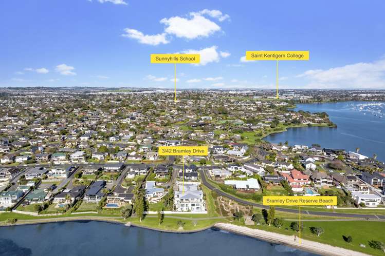 3/42 Bramley Drive Farm Cove_33