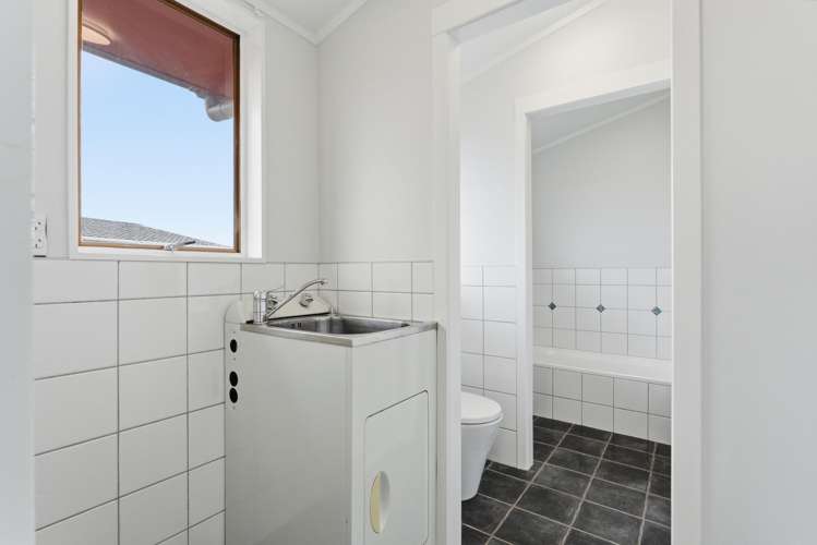 64 Hinau Street Castlecliff_10