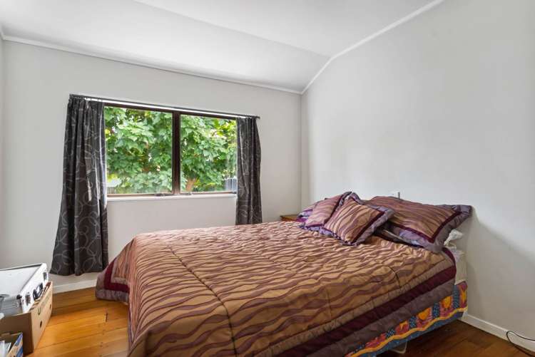 2/668 Whangaparaoa Road Stanmore Bay_7