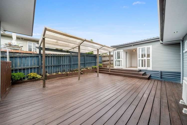 2/349 Glenfield Road Glenfield_22