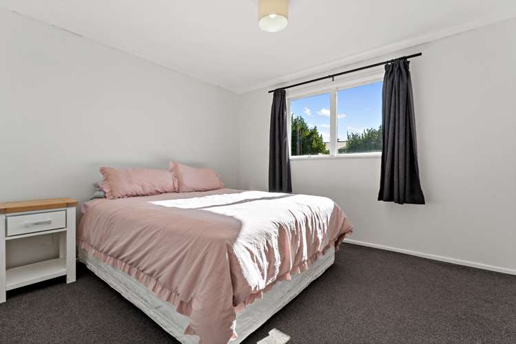 72 Cargill Street Papakura_13