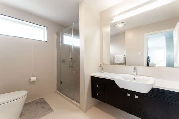 14 Tuangi Street Long Bay_43