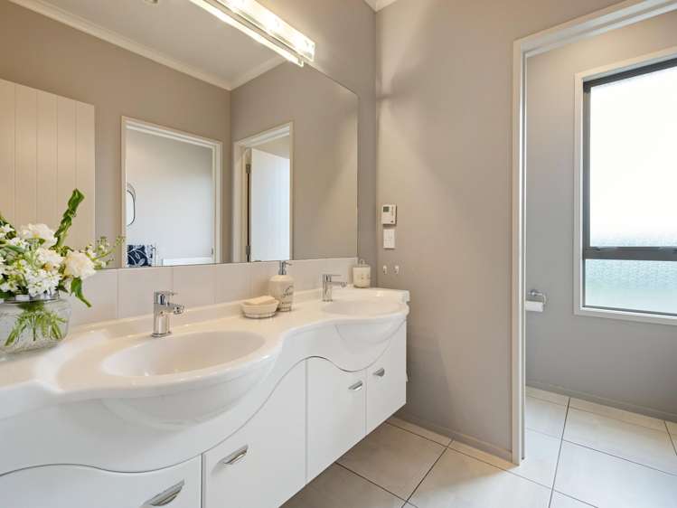 9 The Esplanade Huntington_19