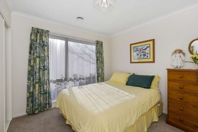 16 Avon Gate Russley_11
