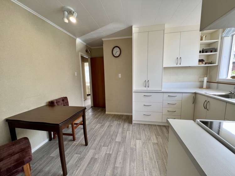 2/307 Yarrow Street Richmond_6