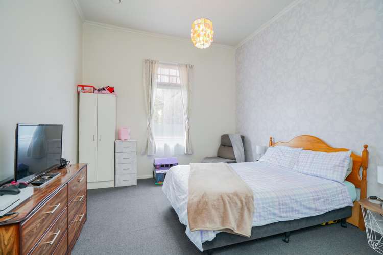 121 Pomona Street Strathern_24